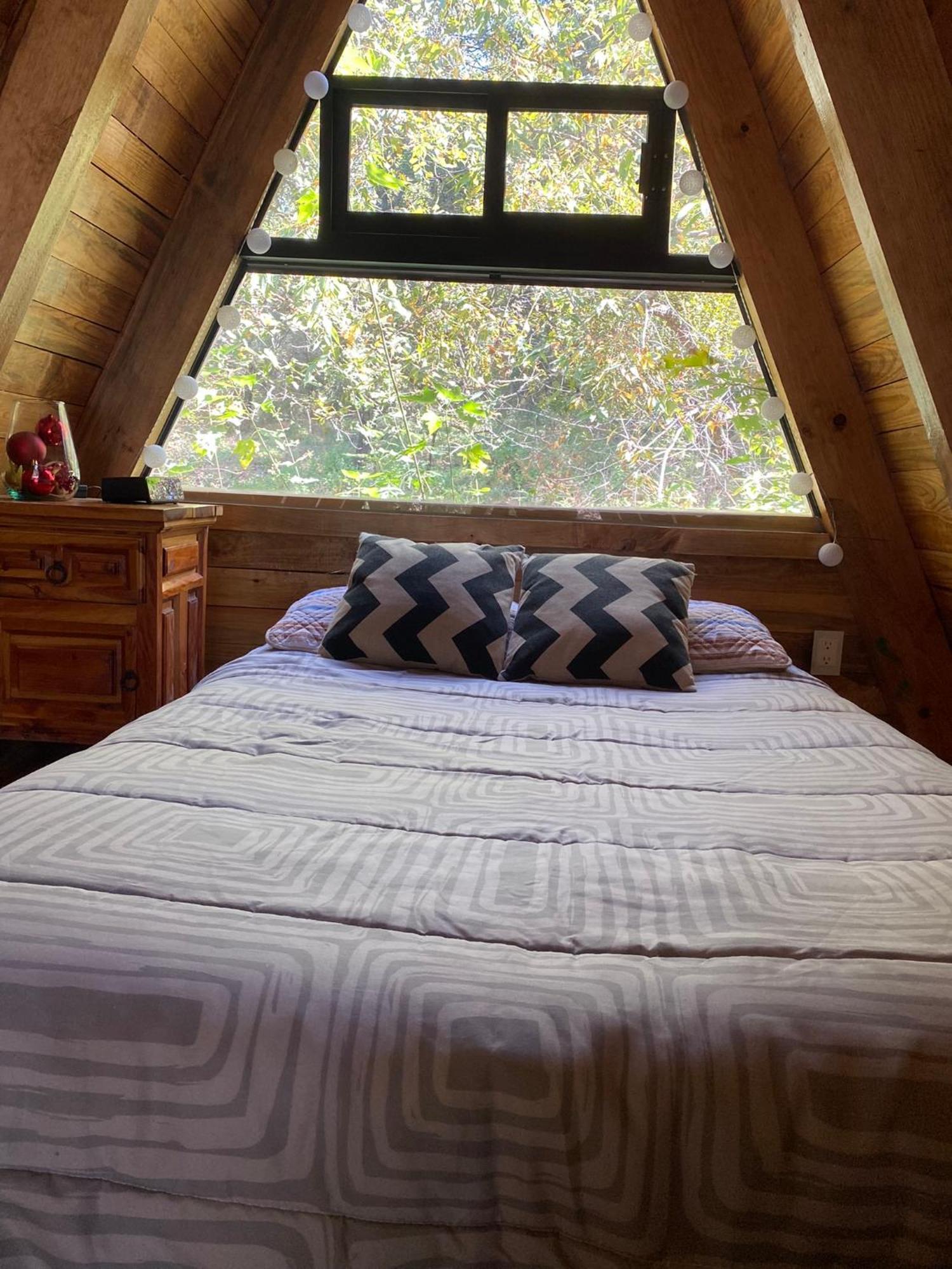 Cabanas Alpina, Romantica Y Acogedora A 10 Minutos Del Centro Tepoztlán Eksteriør billede