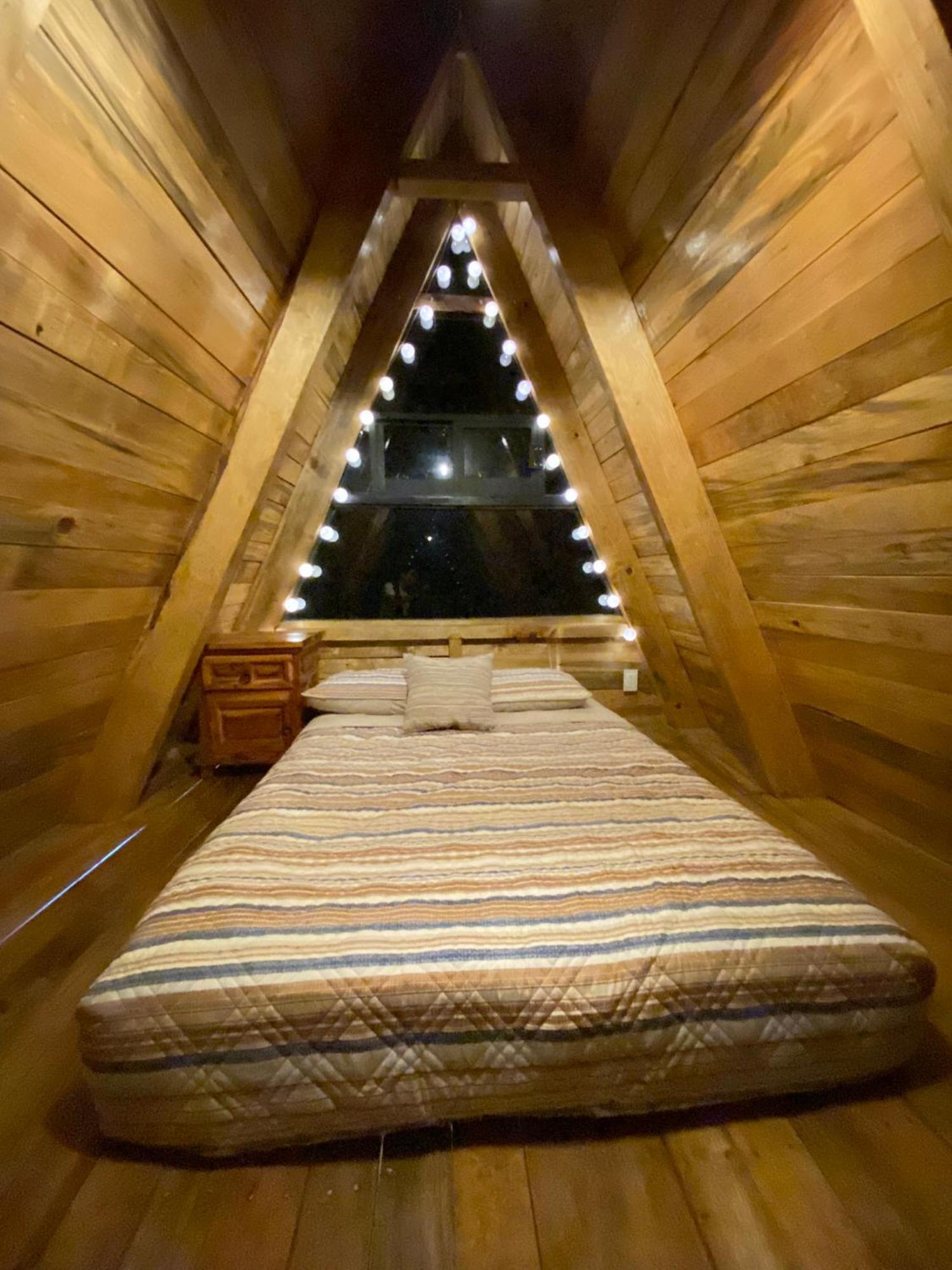 Cabanas Alpina, Romantica Y Acogedora A 10 Minutos Del Centro Tepoztlán Eksteriør billede
